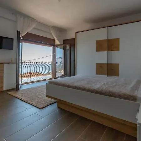 Enchanted Bay House فيلة Vlachata